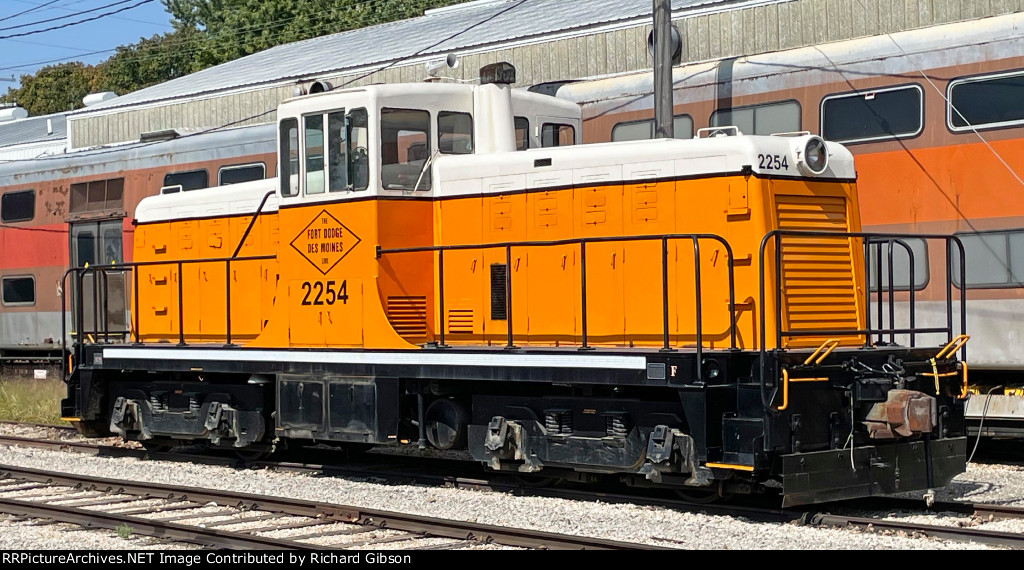 FDDM 2254 Locomotive (80Tonner)